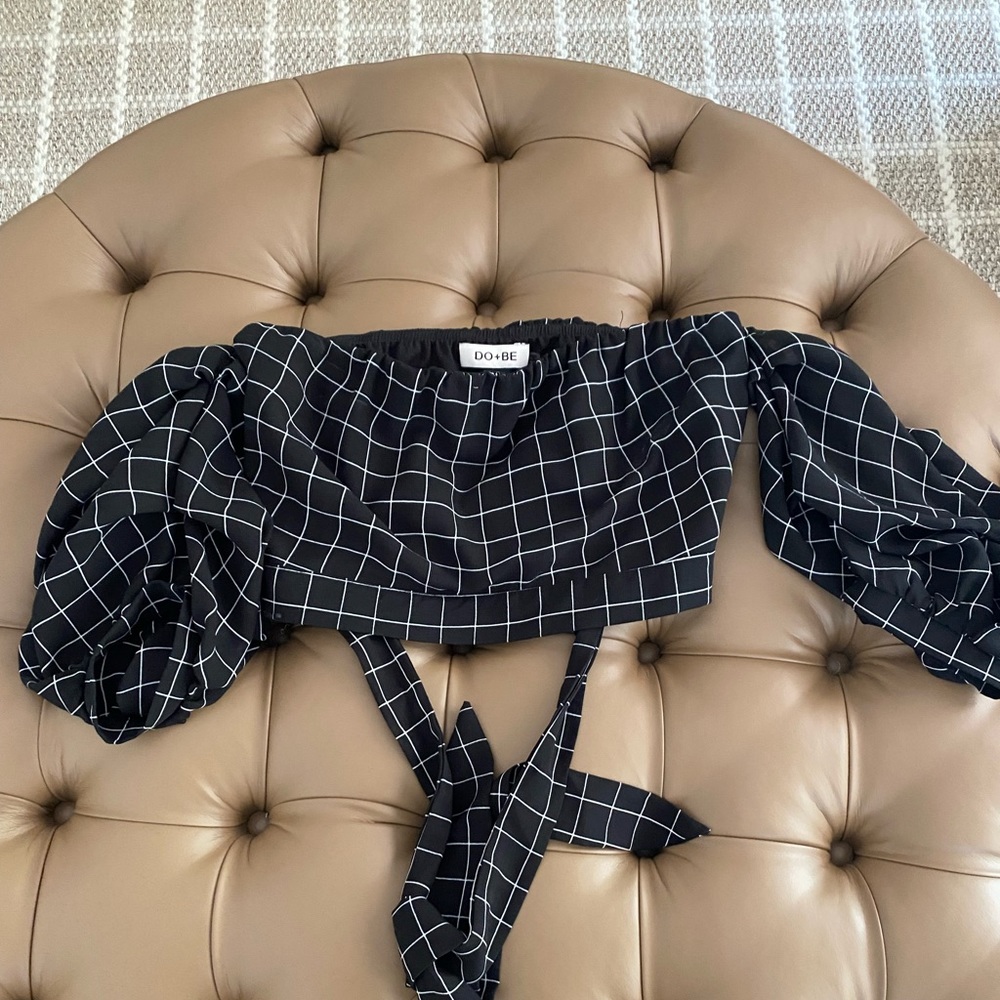 DO+BE Black and White Pinstripe Cropped & Over the Shoulder Top